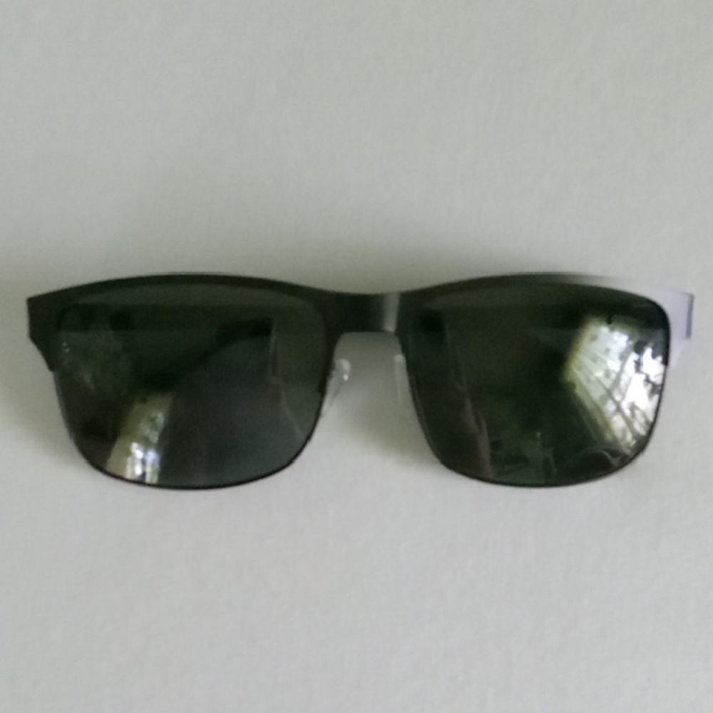 Foster Grant Horn Rimmed Sunglasses